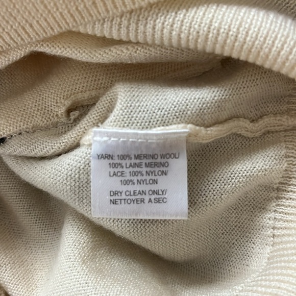 Trina Turk Eyelash Lace Overlay Black Cream Merino Wool Cardigan‎ Sweater Size P - Picture 9 of 9